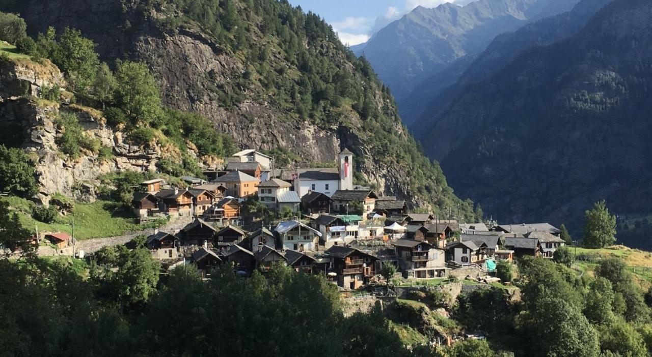 Ostello Landarenca Buitenkant foto